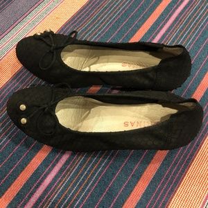Sabrinas Eneka Ballet Black Flats Size 38